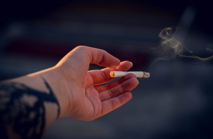 “Sigara Bağımlılığı Tedavi Edilebilir Mi ?”