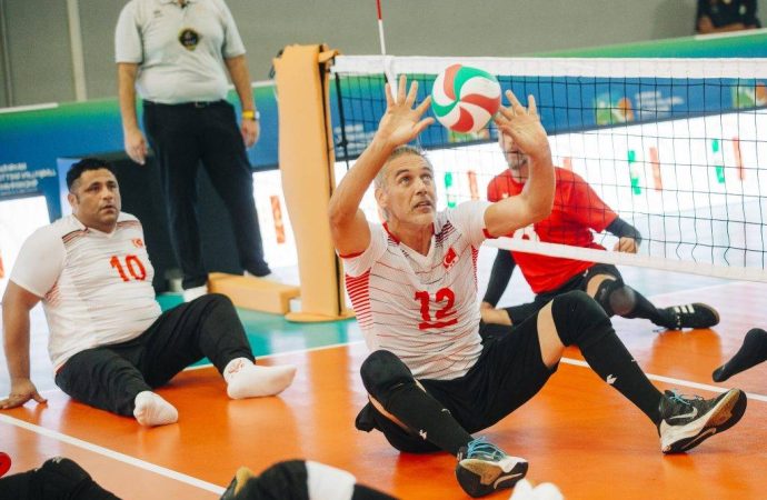 Türkiye Oturarak Voleybol Milli Takımları, Avrupa Şampiyonası’nda İlk Maçlarına Çıktı