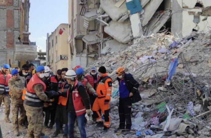 6 Şubat Depremi Üzerinden 1 Yıl Geçmesine Rağmen Birçok Kişiden Haber Alınamıyor !